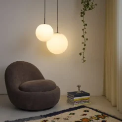 Nielsen Light Nora cafependel, opal/sort, Ø30 cm