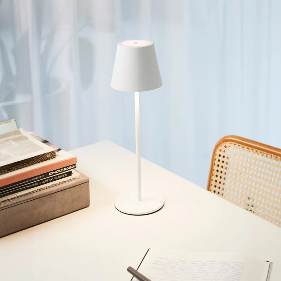 Nielsen Light One genopladelig bordlampe, hvid