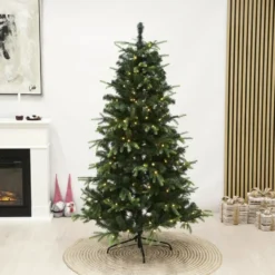 Nordic Winter Vigga kunstigt juletræ med lys, 140 x 96 cm