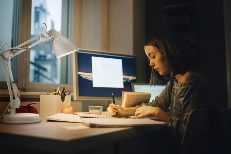 Osram Office skrivebordslampe, hvid