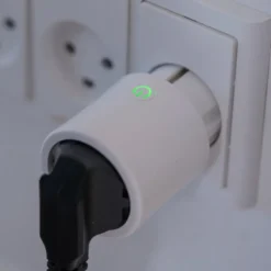 Osram Smart+ Wifi stikkontakt med energimåler