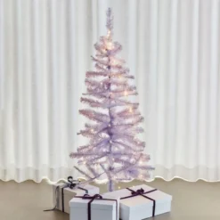 Sirius Happy kunstigt juletræ med lys, lilla, 120 cm