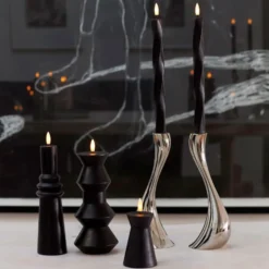Sirius Sille Nordic Sculpture Kegle kunstig stearinlys, sort