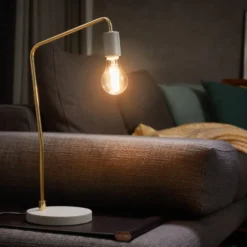 6 stk Ledvance Ultra Efficient E27 standardpære, 3000K, 7,2W