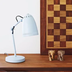Superliving Dynamo bordlampe, lys blå