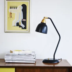 Superliving Urban bordlampe, sort