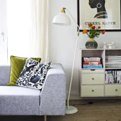 Superliving Urban gulvlampe, hvid