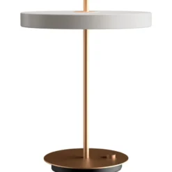 Umage Asteria bordlampe med USB, lysegrå