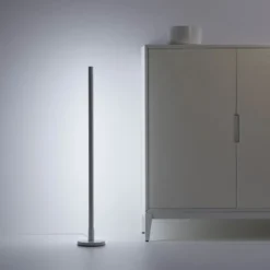 Wiz Pole gulvlampe